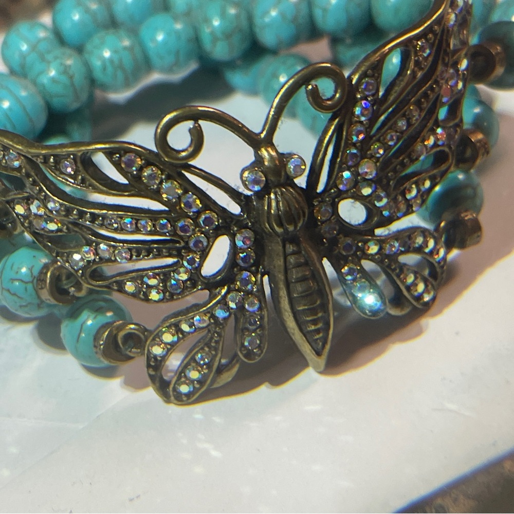 🦋Beautiful Kirk’s Folly Turquoise Beaded Stretch Rhinestone Butterfly Bracelet! - Picture 11 of 11